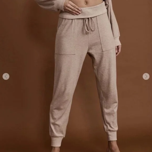 L*Space Sleepin' In Lounge Jogger Pant (size L) NWT - Picture 9 of 16